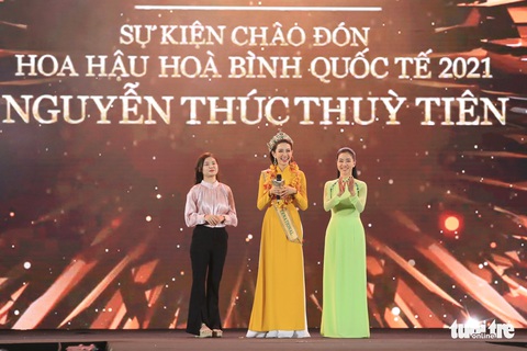 Hoa hậu Nguyễn Thúc Thùy Tiên: Sẽ cố gắng hết sức để có một nhiệm kỳ đáng tự hào - Ảnh 2. Hoa hậu Nguyễn Thúc Thùy Tiên: Sẽ cố gắng hết sức để có một nhiệm kỳ đáng tự hào - Ảnh 2.