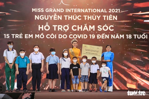 Hoa hậu Nguyễn Thúc Thùy Tiên: Sẽ cố gắng hết sức để có một nhiệm kỳ đáng tự hào - Ảnh 3. Hoa hậu Nguyễn Thúc Thùy Tiên: Sẽ cố gắng hết sức để có một nhiệm kỳ đáng tự hào - Ảnh 3.