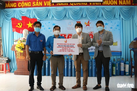 Hội Doanh nhân trẻ Việt Nam chuyển giao mô hình ATM oxy cho Kiên Giang - Ảnh 2. Hội Doanh nhân trẻ Việt Nam chuyển giao mô hình ATM oxy cho Kiên Giang - Ảnh 2.