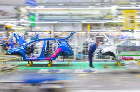 Toyota tái chế xe cũ rồi bán lại, hứa hẹn xe 10 năm tuổi mới 90% - Ảnh 1. Toyota tái chế xe cũ rồi bán lại, hứa hẹn xe 10 năm tuổi mới 90% - Ảnh 1.