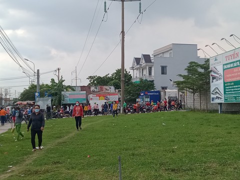 Long An chuyển gấp tiền nghị quyết 68 để hỗ trợ Din Sen giải quyết tình trạng đình công - Ảnh 1. Long An chuyển gấp tiền nghị quyết 68 để hỗ trợ Din Sen giải quyết tình trạng đình công - Ảnh 1.