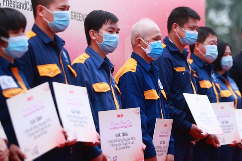 Nghề nghiệp nào cũng có anh hùng, lĩnh vực nào cũng có tiên phong - Ảnh 1. Nghề nghiệp nào cũng có anh hùng, lĩnh vực nào cũng có tiên phong - Ảnh 1.