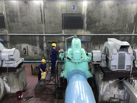 12 quận huyện và TP Thủ Đức bị cúp nước, nước yếu tối cuối tuần này - Ảnh 1. 12 quận huyện và TP Thủ Đức bị cúp nước, nước yếu tối cuối tuần này - Ảnh 1.