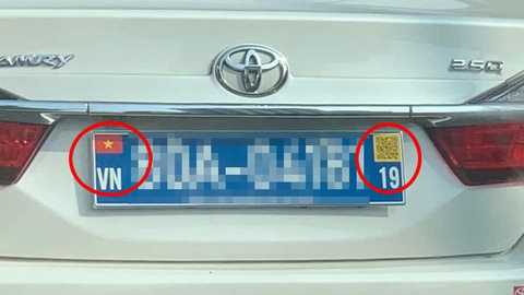 Nên thay biển số xe có quốc kỳ và mã QR? - Ảnh 2. Nên thay biển số xe có quốc kỳ và mã QR? - Ảnh 2.
