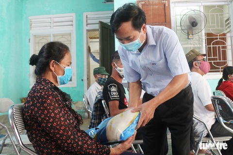 Thưởng Tết cao nhất ở Nghệ An 100 triệu đồng - Ảnh 1. Thưởng Tết cao nhất ở Nghệ An 100 triệu đồng - Ảnh 1.