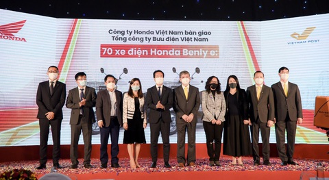 HVN cùng Vietnam Post triển khai thí điểm dự án sử dụng xe điện giao hàng - Ảnh 3. HVN cùng Vietnam Post triển khai thí điểm dự án sử dụng xe điện giao hàng - Ảnh 3.
