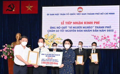 THACO ủng hộ chương trình Tết Vì người nghèo năm 2022 hơn 16 tỉ đồng - Ảnh 1. THACO ủng hộ chương trình Tết Vì người nghèo năm 2022 hơn 16 tỉ đồng - Ảnh 1.