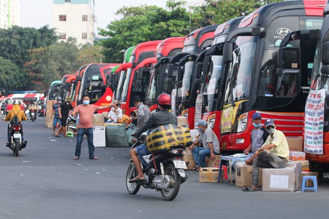 Vẫn còn 10 tỉnh, thành phố chưa kết nối xe khách với TP.HCM - Ảnh 1. Vẫn còn 10 tỉnh, thành phố chưa kết nối xe khách với TP.HCM - Ảnh 1.