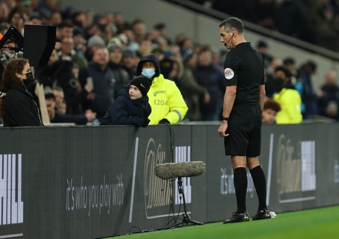 Tottenham gặp hung thần VAR, tiếp tục gục ngã trước Chelsea - Ảnh 3. Tottenham gặp hung thần VAR, tiếp tục gục ngã trước Chelsea - Ảnh 3.