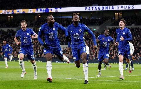 Tottenham gặp hung thần VAR, tiếp tục gục ngã trước Chelsea - Ảnh 1. Tottenham gặp hung thần VAR, tiếp tục gục ngã trước Chelsea - Ảnh 1.