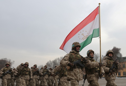 Liên quân CSTO bắt đầu rút quân khỏi Kazakhstan - Ảnh 1. Liên quân CSTO bắt đầu rút quân khỏi Kazakhstan - Ảnh 1.