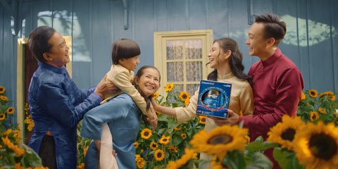 Thông điệp phía sau câu chuyện Lời hứa không quên của Ensure Gold - Ảnh 3. Thông điệp phía sau câu chuyện Lời hứa không quên của Ensure Gold - Ảnh 3.