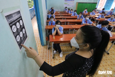 Tây Ninh, Đồng Tháp cho học sinh lớp 9 và 12 trở lại trường từ ngày 17-1 - Ảnh 1. Tây Ninh, Đồng Tháp cho học sinh lớp 9 và 12 trở lại trường từ ngày 17-1 - Ảnh 1.