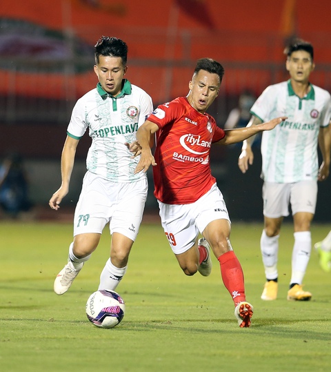 Hoàng Đức, Văn Toàn mắc COVID-19, HLV Park Hang Seo tìm ai thay thế? - Ảnh 1. Hoàng Đức, Văn Toàn mắc COVID-19, HLV Park Hang Seo tìm ai thay thế? - Ảnh 1.
