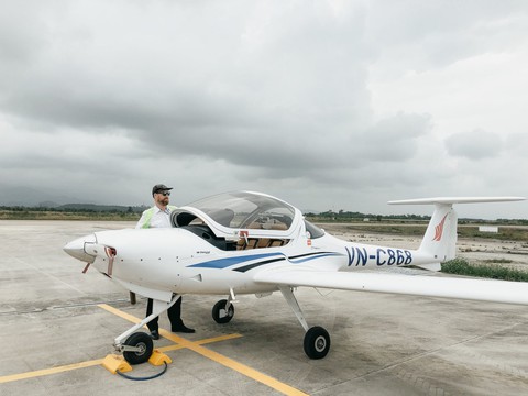 Cục Hàng không điều tra vụ máy bay huấn luyện bị tai nạn tại sân bay Chu Lai - Ảnh 1. Cục Hàng không điều tra vụ máy bay huấn luyện bị tai nạn tại sân bay Chu Lai - Ảnh 1.