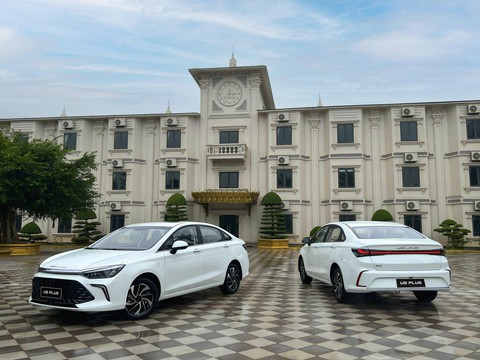 Xe Trung Quốc Beijing U5 Plus ra mắt Việt Nam: Giá 400-500 triệu đồng - Ảnh 1. Xe Trung Quốc Beijing U5 Plus ra mắt Việt Nam: Giá 400-500 triệu đồng - Ảnh 1.