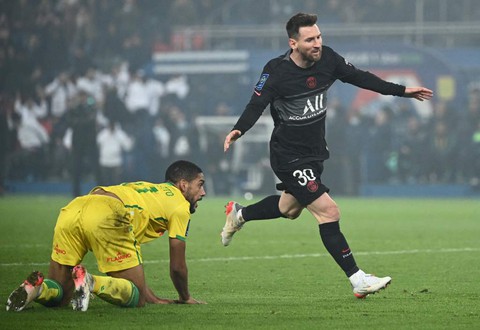 Messi, Lewandowski, Salah tranh giải FIFA The Best 2021 - Ảnh 4. Messi, Lewandowski, Salah tranh giải FIFA The Best 2021 - Ảnh 4.