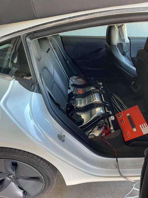 Kỹ sư Việt sau 2 năm sử dụng Tesla Model 3: Sẽ không quay lại xe xăng nữa - Ảnh 4. Kỹ sư Việt sau 2 năm sử dụng Tesla Model 3: Sẽ không quay lại xe xăng nữa - Ảnh 4.