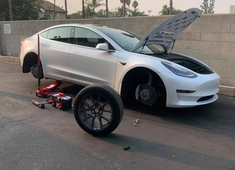 Kỹ sư Việt sau 2 năm sử dụng Tesla Model 3: Sẽ không quay lại xe xăng nữa - Ảnh 2. Kỹ sư Việt sau 2 năm sử dụng Tesla Model 3: Sẽ không quay lại xe xăng nữa - Ảnh 2.