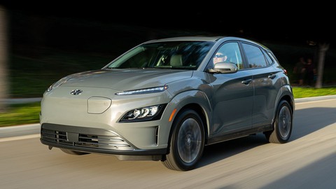 Xe xăng, hybrid hay xe điện dễ cháy nhất? - Ảnh 2. Xe xăng, hybrid hay xe điện dễ cháy nhất? - Ảnh 2.