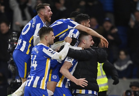 Không thắng nổi Brighton, Chelsea ngày càng xa ngôi vô địch - Ảnh 2. Không thắng nổi Brighton, Chelsea ngày càng xa ngôi vô địch - Ảnh 2.