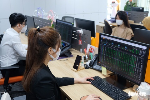 Chứng khoán Việt vào top có mức sinh lời cao bậc nhất thế giới, dự báo lập đỉnh mới năm 2022 - Ảnh 1. Chứng khoán Việt vào top có mức sinh lời cao bậc nhất thế giới, dự báo lập đỉnh mới năm 2022 - Ảnh 1.