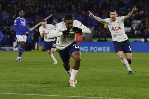 Thắng dễ Brentford, Man Utd áp sát top 4 - Ảnh 4. Thắng dễ Brentford, Man Utd áp sát top 4 - Ảnh 4.