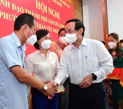 Bí thư Nguyễn Văn Nên: Tết này là Tết tri ân của thành phố - Ảnh 1. Bí thư Nguyễn Văn Nên: Tết này là Tết tri ân của thành phố - Ảnh 1.