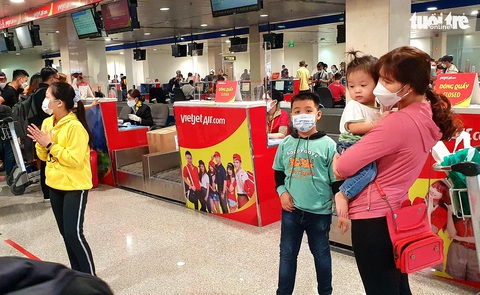 Bộ GTVT lấy ý kiến, xem lại quy định trẻ em dưới 12 tuổi phải xét nghiệm - Ảnh 1. Bộ GTVT lấy ý kiến, xem lại quy định trẻ em dưới 12 tuổi phải xét nghiệm - Ảnh 1.