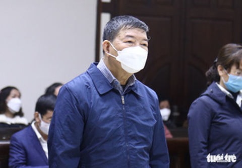 Cựu giám đốc Bệnh viện Bạch Mai: Chỉ muốn giúp người bệnh, không vụ lợi - Ảnh 1. Cựu giám đốc Bệnh viện Bạch Mai: Chỉ muốn giúp người bệnh, không vụ lợi - Ảnh 1.