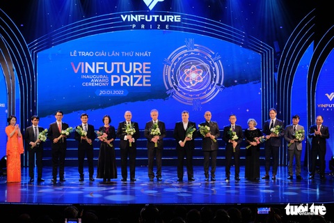 Ba nhà khoa học với công nghệ vắc xin mRNA nhận giải thưởng VinFuture 3 triệu đô - Ảnh 4. Ba nhà khoa học với công nghệ vắc xin mRNA nhận giải thưởng VinFuture 3 triệu đô - Ảnh 4.