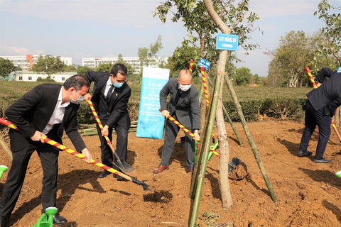 Gamuda Land Việt Nam ký kết hợp tác với Đại học Quốc gia Hà Nội - Ảnh 4. Gamuda Land Việt Nam ký kết hợp tác với Đại học Quốc gia Hà Nội - Ảnh 4.