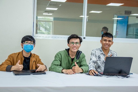 Chuyên gia công nghệ vạch kế hoạch cho sinh viên HUTECH - Ảnh 4. Chuyên gia công nghệ vạch kế hoạch cho sinh viên HUTECH - Ảnh 4.