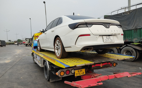 Tài xế xe cứu hộ báo bị lừa lấy ôtô trên cao tốc TP.HCM - Trung Lương - Ảnh 1. Tài xế xe cứu hộ báo bị lừa lấy ôtô trên cao tốc TP.HCM - Trung Lương - Ảnh 1.