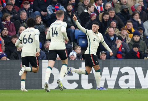 Thắng thuyết phục Crystal Palace, Liverpool rút ngắn khoảng cách với Man City - Ảnh 2. Thắng thuyết phục Crystal Palace, Liverpool rút ngắn khoảng cách với Man City - Ảnh 2.