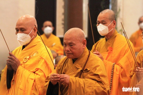 Thiền sư Thích Nhất Hạnh đã hướng dẫn nhân loại tìm đến con đường đúng đắn về đời sống hạnh phúc - Ảnh 1. Thiền sư Thích Nhất Hạnh đã hướng dẫn nhân loại tìm đến con đường đúng đắn về đời sống hạnh phúc - Ảnh 1.