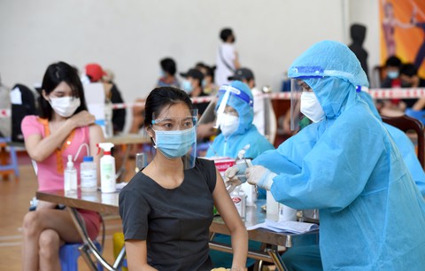 Một năm quá khó khăn và thêm nhiều hiểu biết, sao còn ngăn sông cấm chợ? - Ảnh 1. Một năm quá khó khăn và thêm nhiều hiểu biết, sao còn ngăn sông cấm chợ? - Ảnh 1.