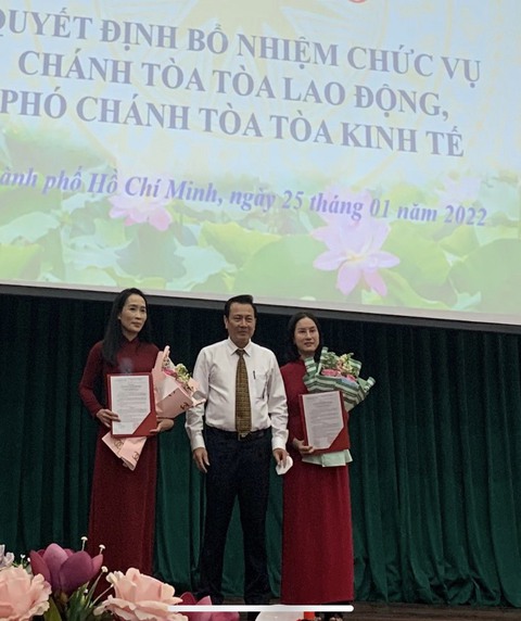 TAND cấp cao tại TP.HCM bổ nhiệm 2 lãnh đạo tòa chuyên trách - Ảnh 1. TAND cấp cao tại TP.HCM bổ nhiệm 2 lãnh đạo tòa chuyên trách - Ảnh 1.