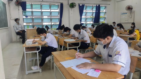 Cơ sở nào để học sinh tiểu học, mầm non ở TP.HCM đi học lại khi chưa tiêm vắc xin? - Ảnh 1. Cơ sở nào để học sinh tiểu học, mầm non ở TP.HCM đi học lại khi chưa tiêm vắc xin? - Ảnh 1.