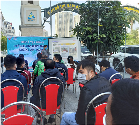 Tuyên dương các HEAD xuất sắc trong hoạt động đào tạo Lái xe an toàn - Ảnh 3. Tuyên dương các HEAD xuất sắc trong hoạt động đào tạo Lái xe an toàn - Ảnh 3.