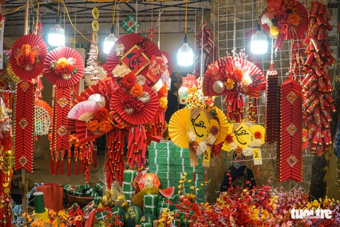 Đồ trang trí thuần Việt lên ngôi dịp Tết Nhâm Dần - Ảnh 2. Đồ trang trí thuần Việt lên ngôi dịp Tết Nhâm Dần - Ảnh 2.
