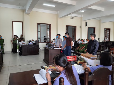 Xét xử phúc thẩm Trương Châu Hữu Danh cùng thành viên nhóm Báo Sạch - Ảnh 1. Xét xử phúc thẩm Trương Châu Hữu Danh cùng thành viên nhóm Báo Sạch - Ảnh 1.