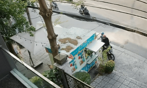 Nhiều thủ đoạn trộm xe, vặt đồ tháng củ mật - Ảnh 4. Nhiều thủ đoạn trộm xe, vặt đồ tháng củ mật - Ảnh 4.