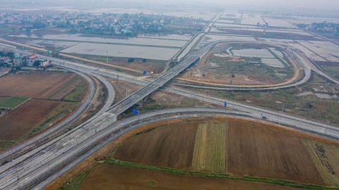Từ 13h ngày 28-1, ôtô được chạy trên cao tốc Cao Bồ - Mai Sơn - Ảnh 2. Từ 13h ngày 28-1, ôtô được chạy trên cao tốc Cao Bồ - Mai Sơn - Ảnh 2.