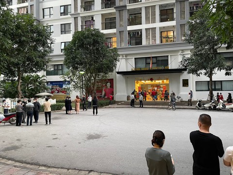 Bé trai rơi từ tầng 31 chung cư Times City Hà Nội, tử vong - Ảnh 1. Bé trai rơi từ tầng 31 chung cư Times City Hà Nội, tử vong - Ảnh 1.
