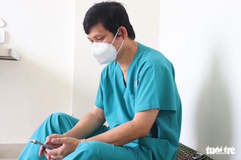 Bệnh viện dã chiến trực xuyên Tết: ‘Bệnh nhân cần chúng tôi’ - Ảnh 4. Bệnh viện dã chiến trực xuyên Tết: ‘Bệnh nhân cần chúng tôi’ - Ảnh 4.