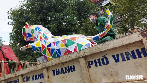 Linh vật hổ nhiều màu sắc ở Nghệ An bị thu hồi - Ảnh 3. Linh vật hổ nhiều màu sắc ở Nghệ An bị thu hồi - Ảnh 3.