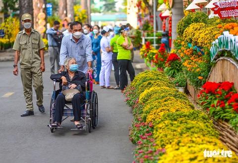 Thi ảnh Nụ xuân: Ngọt ngào tết sẻ chia - Ảnh 1. Thi ảnh Nụ xuân: Ngọt ngào tết sẻ chia - Ảnh 1.