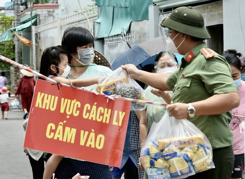 Phó bí thư Thành ủy TP.HCM Nguyễn Hồ Hải: Tạo dựng bộ mặt mới cho bộ máy cơ sở - Ảnh 4. Phó bí thư Thành ủy TP.HCM Nguyễn Hồ Hải: Tạo dựng bộ mặt mới cho bộ máy cơ sở - Ảnh 4.