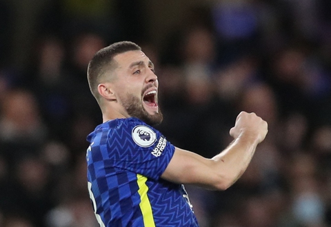 Níu chân nhau, Liverpool và Chelsea bị Man City bỏ xa trong cuộc đua vô địch - Ảnh 3. Níu chân nhau, Liverpool và Chelsea bị Man City bỏ xa trong cuộc đua vô địch - Ảnh 3.
